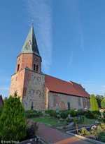 St. Urbanus Kirche in Dorum aufgenommen am 02,08.2016