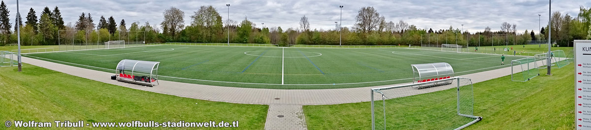 DJK-Stadion im Friedengrund Kunstrasenplatz Villingen aufgenommen am 15. Mai 2019