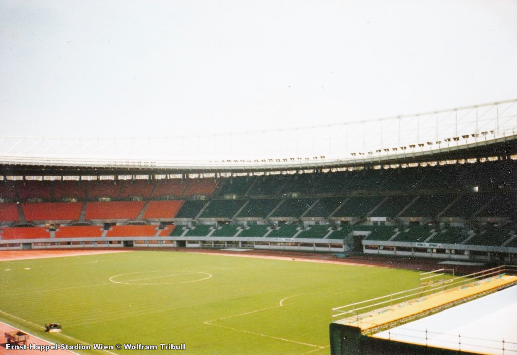 Ernst-Happel-Stadion Wien aufgenommen 1995