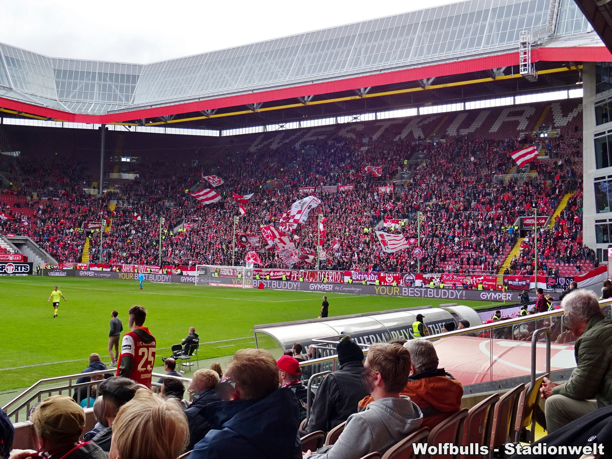 Fritz-Walter Stadion Kaiserslautern aufgenommen am 02. November 2019