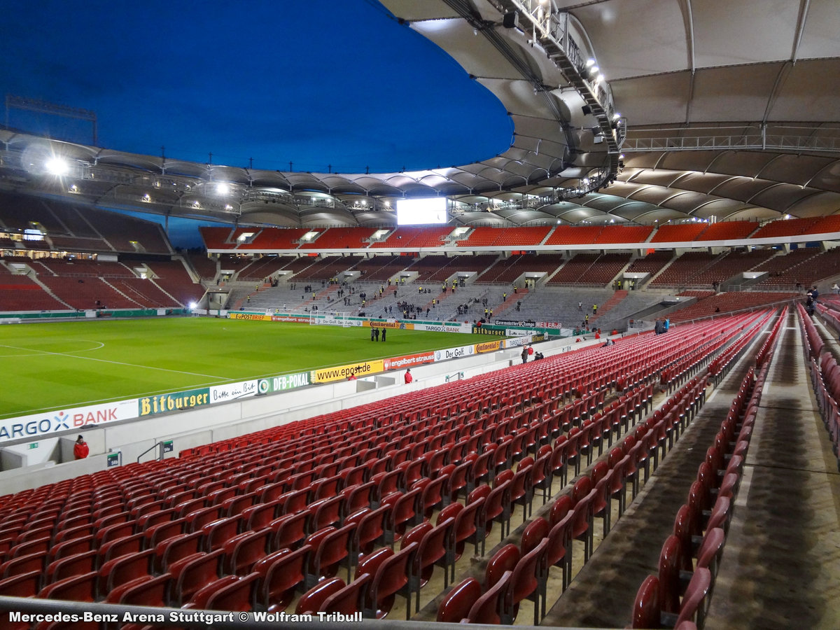 Mercedes-Benz Arena Stuttgart aufgenommen am 31. Oktober 2012