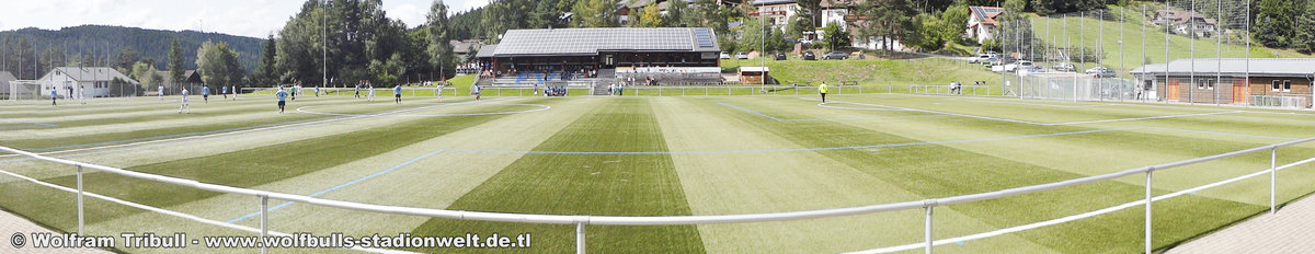 Sportplatz Tennenbronn aufgenommen am 20. August 2017