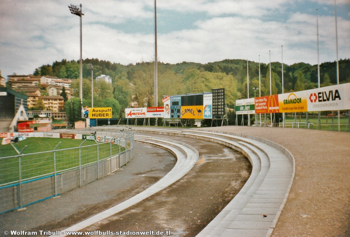 Stadion Almmend Luzern aufgenommen im Juni 1995
