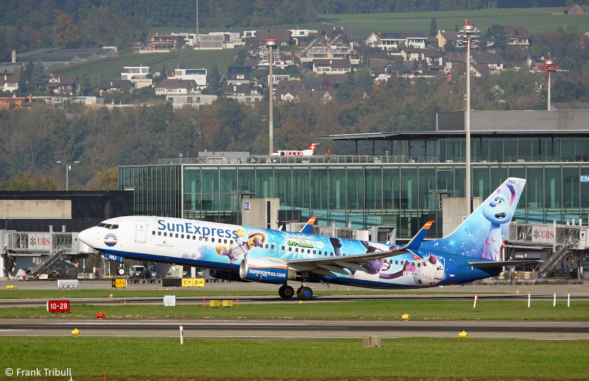TC-SNU - SunExpress - Boeing B737-800 - Flughafen Zürich - 31. Oktober 2022